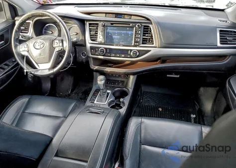 2018 Toyota Highlander Se из США, поврежденный, VIN 5TDJZRFHXJS904187